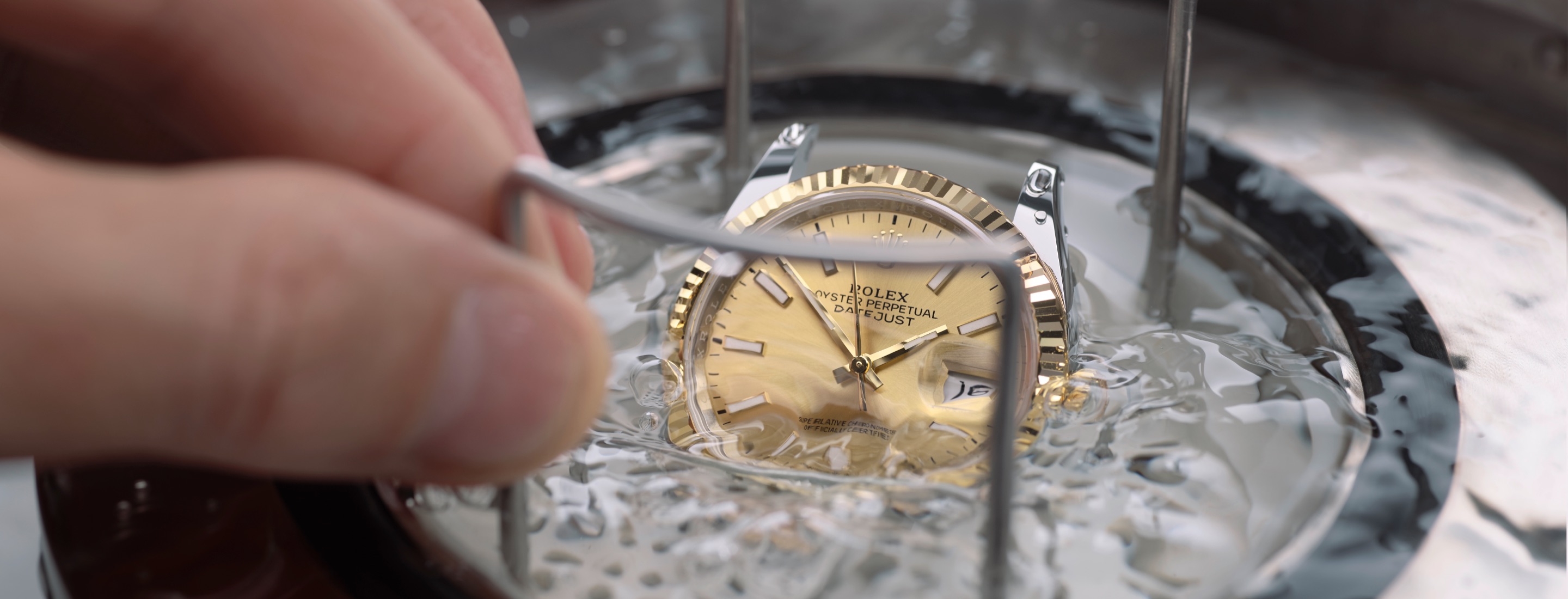 rolex servicing procedure - Art du Temps